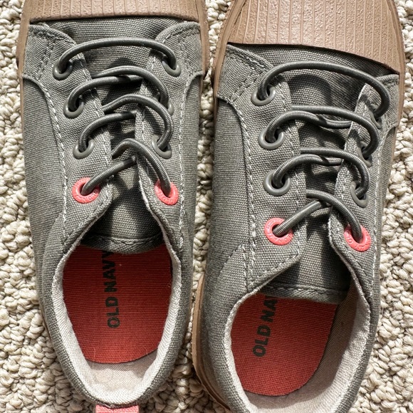 Brand new boys slip-on shoes from Old Navy. Super cute but they fit a bit small - Picture 2 of 3